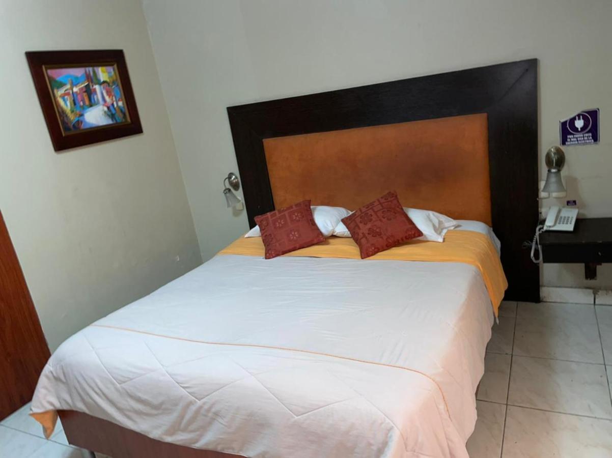 Tropical Inn Hotel Guayaquil Eksteriør billede